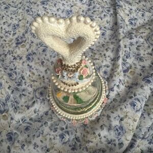 Heart Dove Snow Globe Music Box Roses Pearls Wedding Anniversary Gift